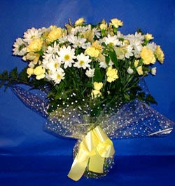  Ardahan hediye çiçek yolla  sade mevsim demeti buketi sade ve özel