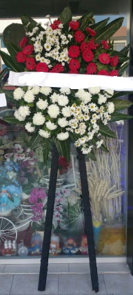 Cenaze çiçeği cenaze çiçek modelleri  Ardahan çiçek siparişi sitesi 